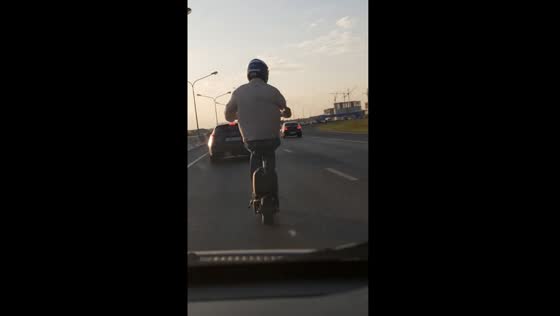 Tyumen's electric scooter speeds raise safety concerns and spark debate on driver responsibility