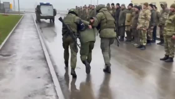 Two soldiers defiantly detained in Belgorod for non-compliance with military commands