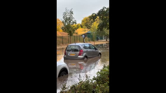 Severe flooding leaves several vehicles partially submerged in Paris, France