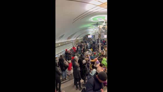 Kyiv residents seek shelter in subway amidst bombing threats