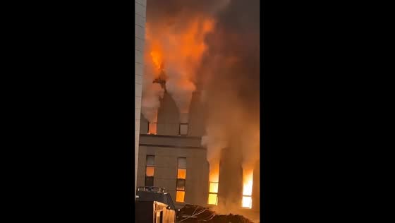 Factory fire breaks out in industrial park in Zhejiang, China