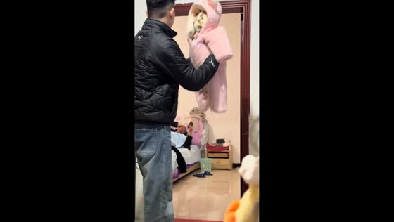 Man pranks grandfather with fake baby in Chongqing, China