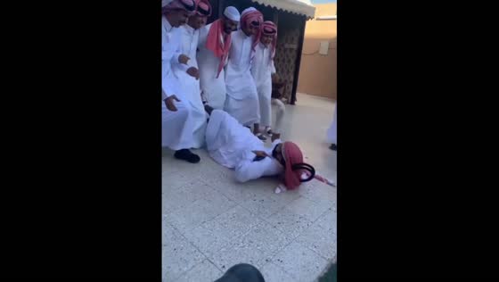 Dancer falls after losing balance in Riyadh, Saudi Arabia