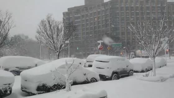 Heavy snowfall blankets Brooklyn, New York, USA