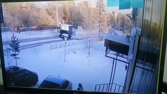 Elderly pedestrian injured in van collision in Neryungri, Russia