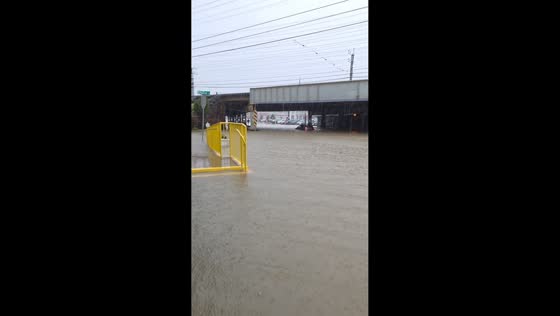 Torrential rain triggers severe flash flooding across Stamford, USA
