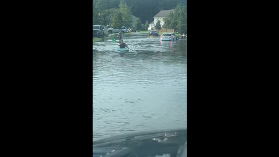 Flash flooding hits Cane Bay, Summerville, South Carolina