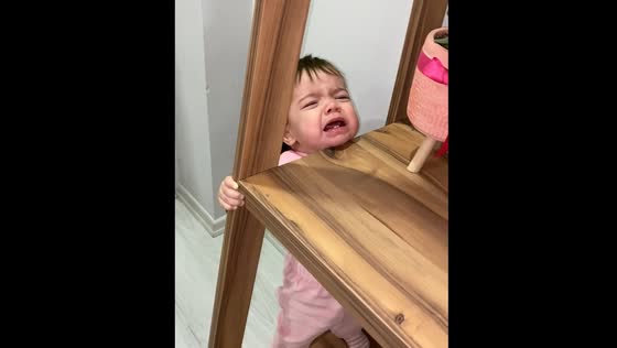 Child rescued from stuck shelf in Ordu, Türkiye