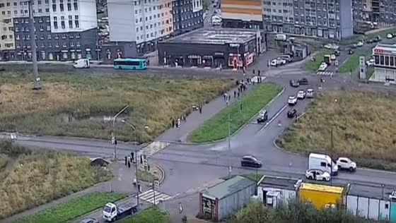 Car crashes into pedestrians after running red light in Murino, Saint Petersburg, Russia