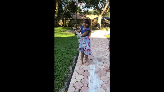 Gender reveal surprise in Valrico, Florida