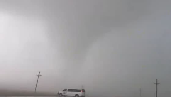 Storm intensifies with 89 mph winds across the state in Harper, Kansas, USA
