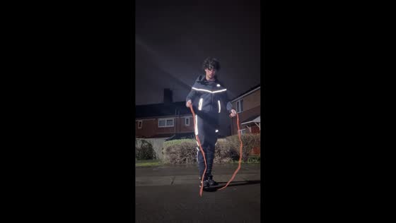 Skipping rope breaks mid-workout at night in Leicester, UK