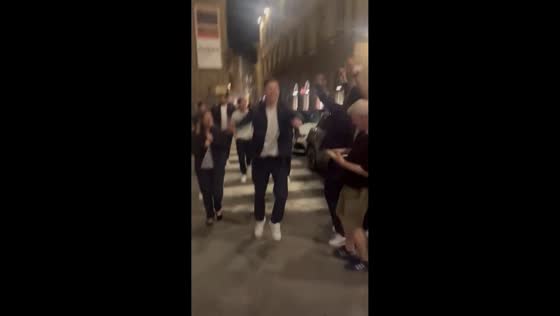 Crystal Palace fans celebrate historic European semi-final qualification in Florence, Italy