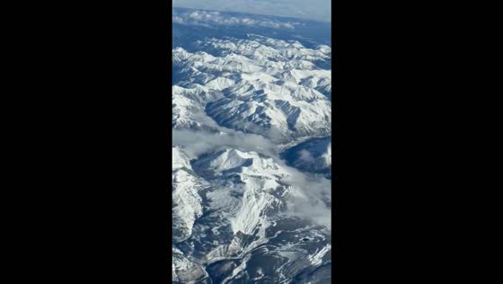 Aerial footage captures record early-season snowfall across the San Juan Mountains in Colorado, USA