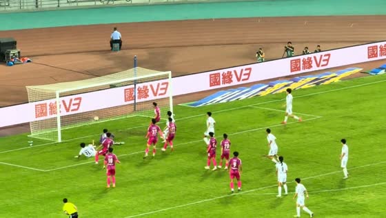 Brilliant team coordination leads to goal during football play in Jiangsu, China
