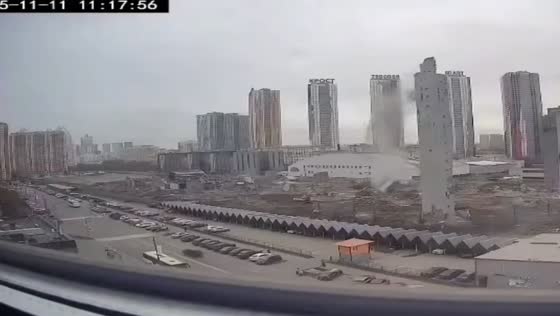 Massive column collapse during demolition of Snejkom complex in Krasnogorsk, Russia