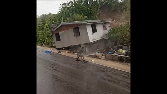 House collapses in Samar due to landslide from Tropical Storm Kristine