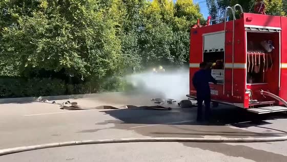 Firefighters caught off guard by hose blast during training in Shanxi, China