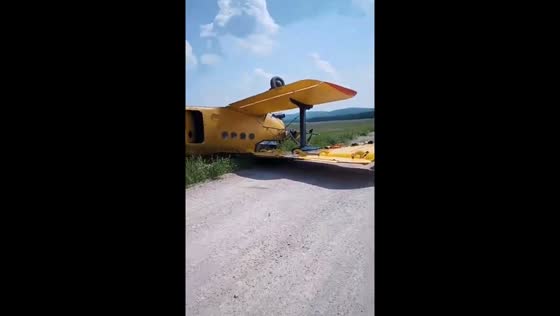 An-2 plane makes emergency landing in Transbaikalia due to oil spillage