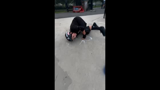 Bench board slide gone wrong: skate fail at Scalzi Skatepark