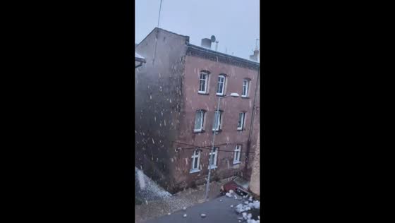 Severe hailstorm damages vehicles in Świętochłowice, Poland