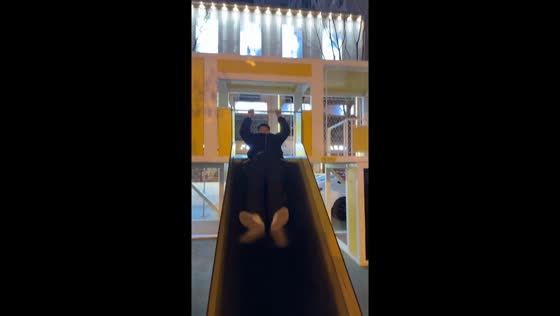 Man injured after sliding too fast at park in Heilongjiang, China