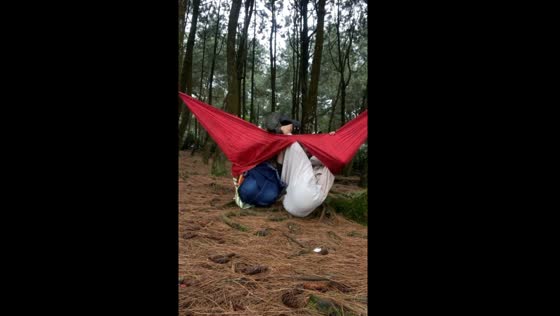 Hammock tear causes fall in Bogor City, Indonesia