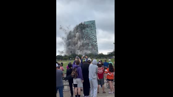 Lake Charles' tallest building demolished after hurricane Laura damage
