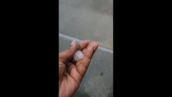 Marble-sized hail pelts workplace during storm in Atlanta, Georgia