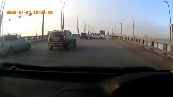 Multi-vehicle collision on the Metro Bridge in Omsk, Russia