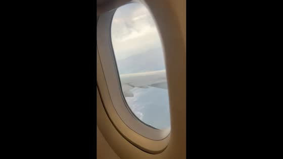 Passengers endure severe turbulence during storm in Istanbul, Turkey