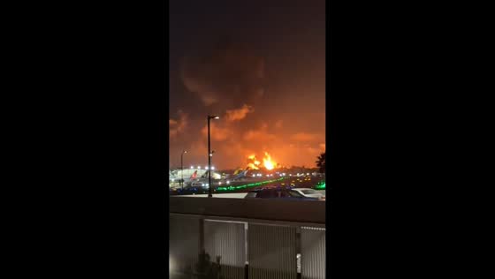 Fire breaks out at oil refinery in El Segundo, California
