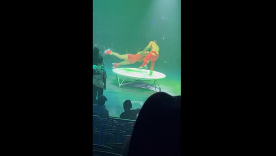 Spinning dance mishap: Atlanta's circling chaos