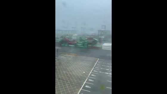 Typhoon Krathon causes containers to blow off in Kaohsiung Harbor