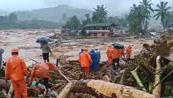 Major landslides in Wayanad: over 150 dead, many trapped