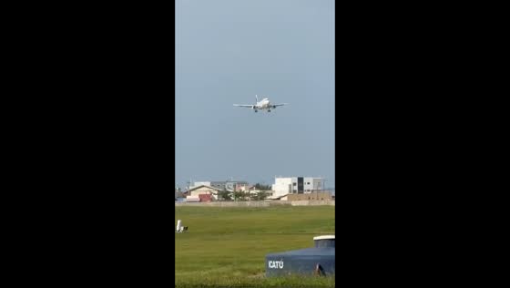 Smooth landing of LATAM airplane in South Carolina, USA
