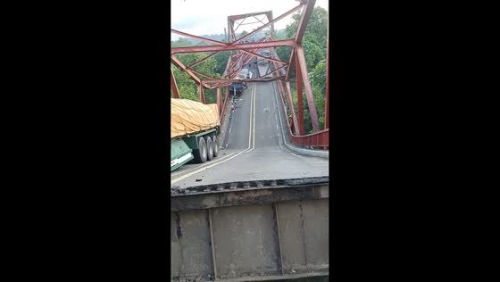 "Overloaded trucks" cause Piggatan Bridge collapse in Alcala, Cagayan