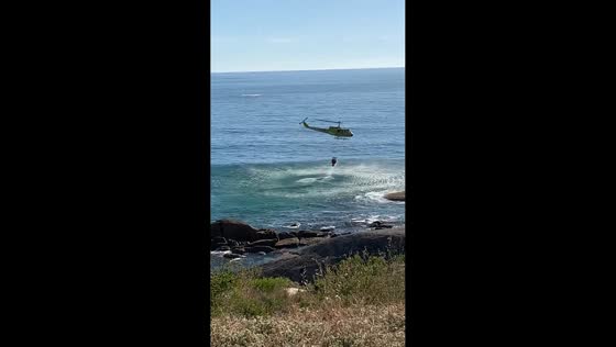 Emergency chopper’s swift response to Table Mountain fire in Cape Town, South Africa
