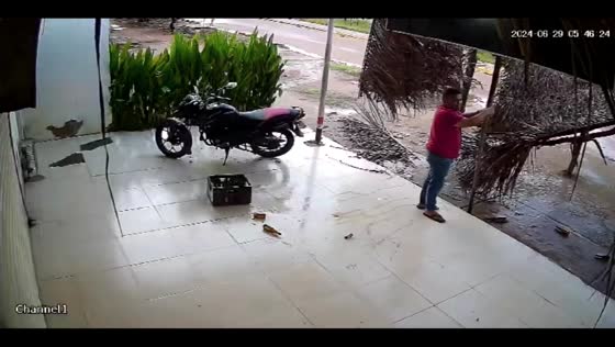 Two men cause series of mishaps in La Loma, Cesar, Colombia