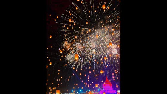 Lanterns illuminate Chiang Mai sky during Yi Peng Festival