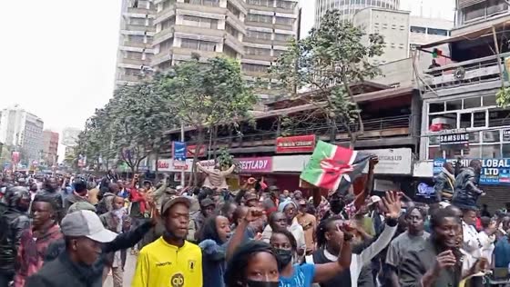 Protesters outsmart authorities in Nairobi CBD as police focus on JKIA