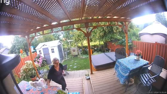 Lightning strike in Brampton, Ontario sparks scare