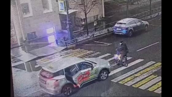  Taxi passenger shoots scooter rider in St. Petersburg, Russia