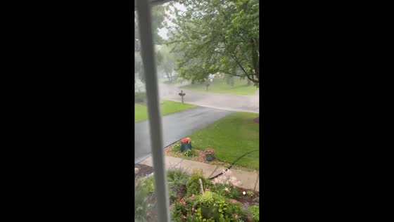 Heavy rain reduces visibility in Chanhassen, Minnesota, USA