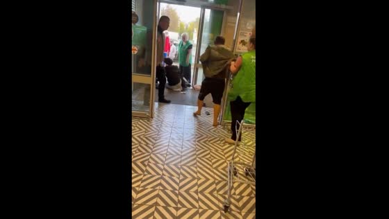 Pregnant girl and companion detained in Kazan store brawl over alleged theft
