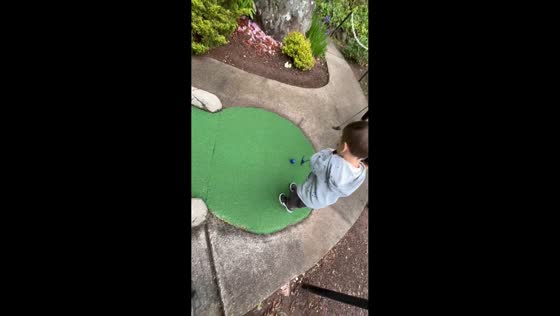 Boy sinks perfect bounce shot at mini golf course in Berlin, Connecticut