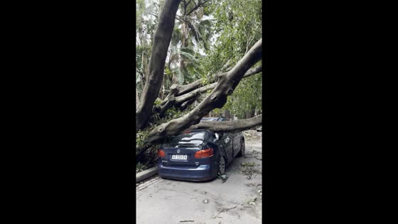 Chaos unleashed: aftermath of devastating storm hits Buenos Aires, Argentina