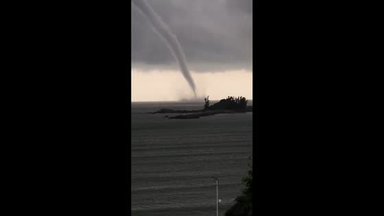 Rare double waterspout forms off coast near Yangjiang in Guangdong, China