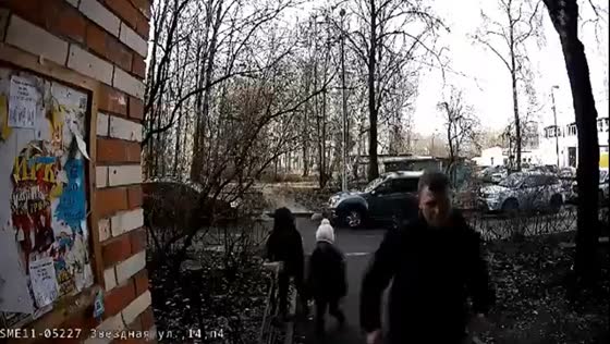 St. Petersburg man caught luring children into his house with promises of sweets