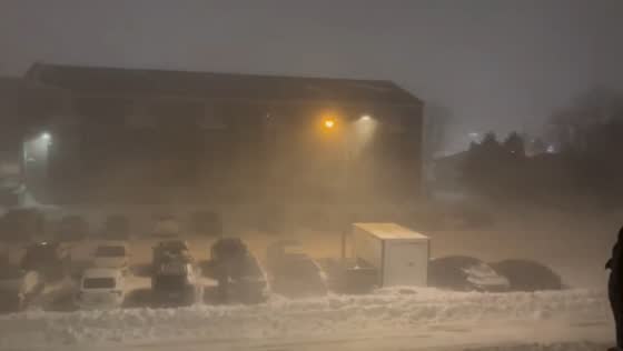 Winter storm leaves 40 cm of snow in St. John's, Newfoundland, Canada